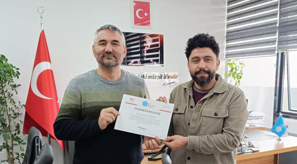Akademik Personelimize Teşekkür Belgeleri Takdim Edildi